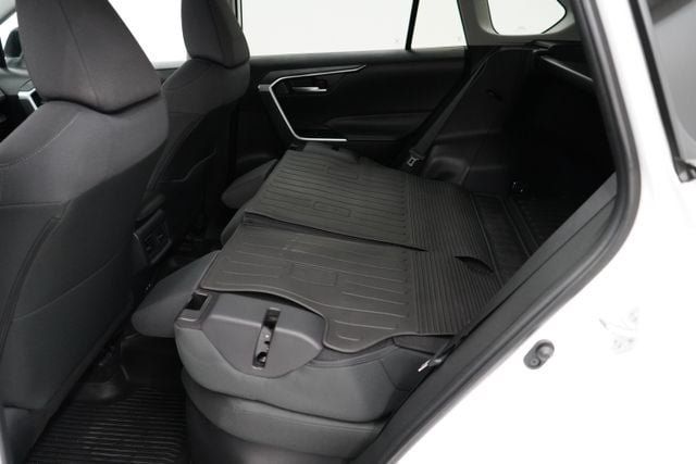 2025 Toyota RAV4 Hybrid XLE - 23084416 - 36