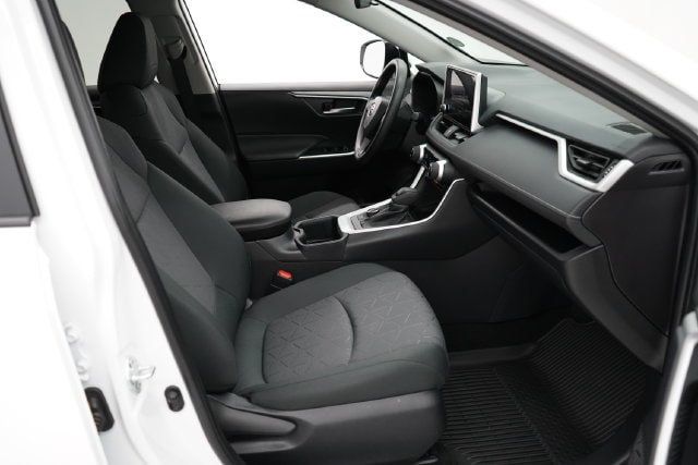 2025 Toyota RAV4 Hybrid XLE - 23084416 - 40