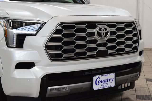 2025 Toyota Sequoia Capstone 4WD - 23031638 - 12