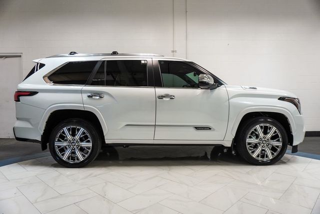2025 Toyota Sequoia Capstone 4WD - 23029388 - 34