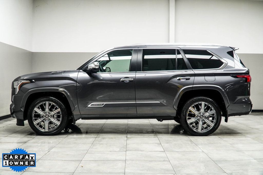 2025 Toyota Sequoia Capstone photo 10