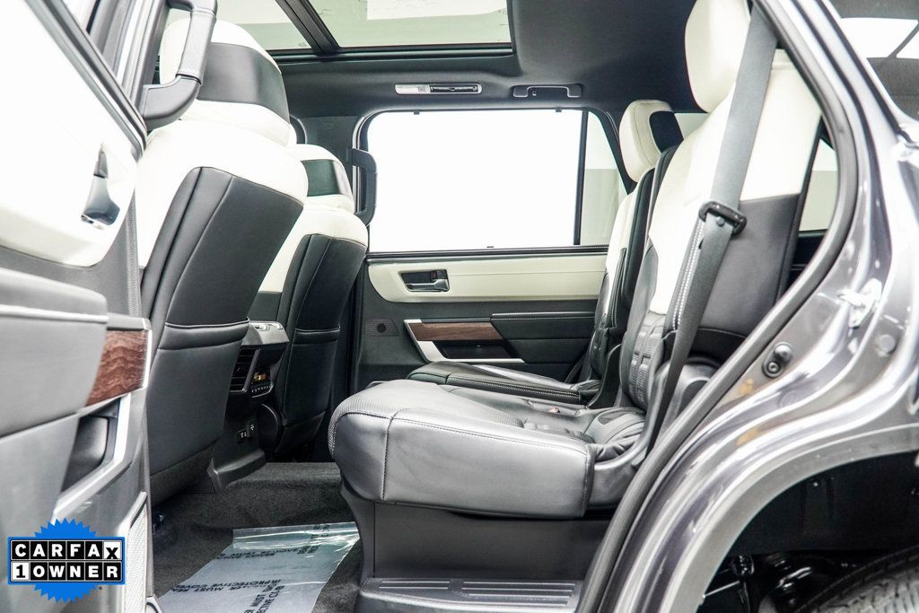 2025 Toyota Sequoia Capstone photo 35