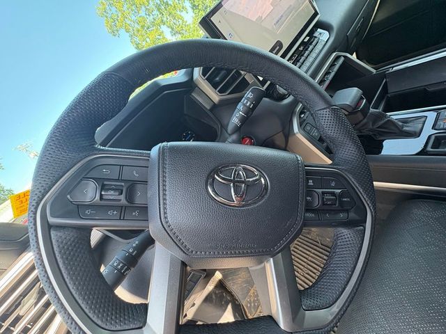 2025 Toyota Sequoia Limited 4WD - 23057616 - 15