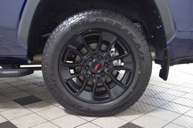 2025 Toyota Sequoia Limited 4WD - 23057616 - 28