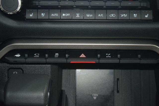 2025 Toyota Sequoia Limited 4WD - 23057616 - 35