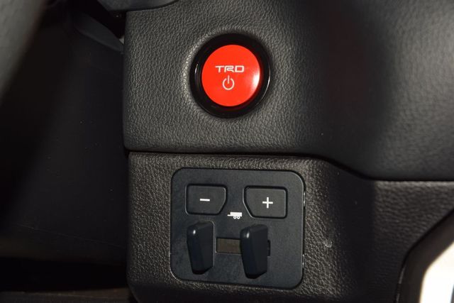 2025 Toyota Sequoia Limited 4WD - 23057616 - 37