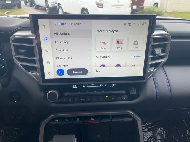 2025 Toyota Sequoia PLATINUM - 22951644 - 16