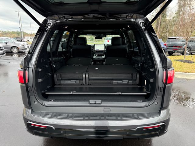 2025 Toyota Sequoia Platinum 4WD - 22991231 - 11