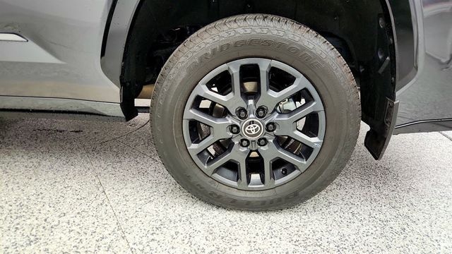 2025 Toyota Sequoia Platinum 4WD - 22962872 - 8