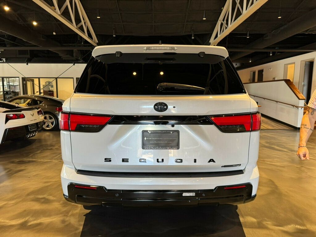 2025 Toyota Sequoia Platinum photo 3