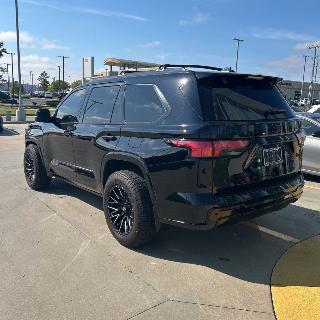 2025 Toyota Sequoia Platinum/4WD/Htd&CldSts/PanoRoof/HeadUpDisplay/JBL Audio/360Cam - 22937631 - 1