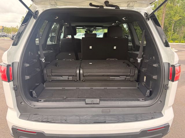 2025 Toyota Sequoia SR5 4WD - 23022414 - 14