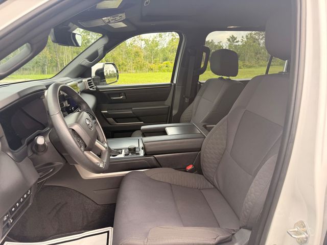 2025 Toyota Sequoia SR5 4WD - 23022414 - 3