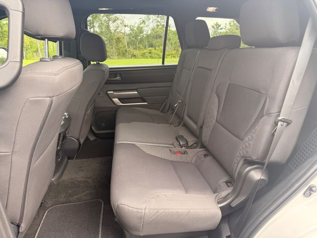2025 Toyota Sequoia SR5 4WD - 23022414 - 7