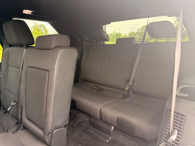 2025 Toyota Sequoia SR5 4WD - 23022414 - 8