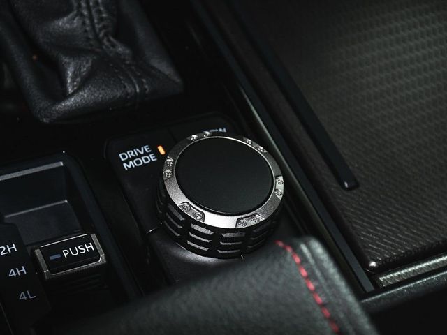 2025 Toyota Sequoia TRD Pro - 22976835 - 32