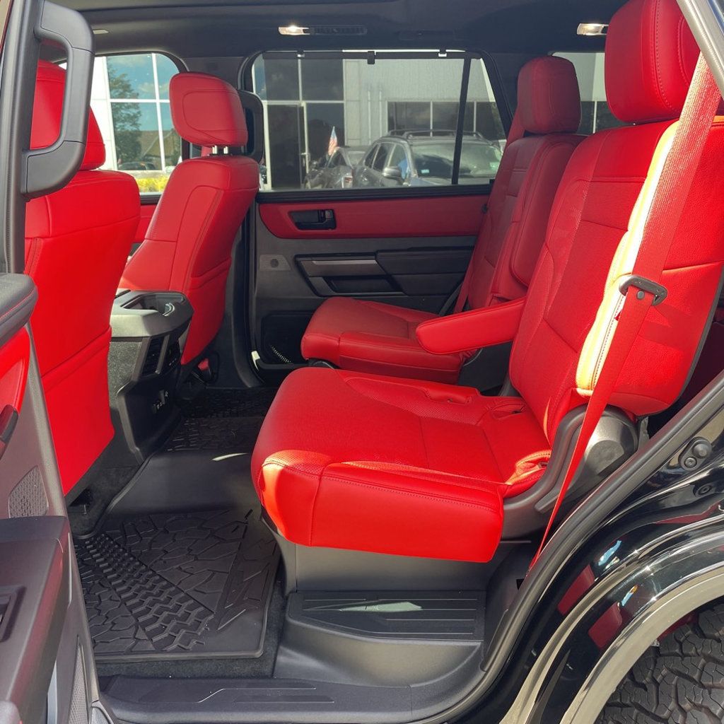 2025 Toyota Sequoia TRD Pro/2ndRowCaptains/PanoramicSunroof/Heated&CooledSeats - 22937112 - 10