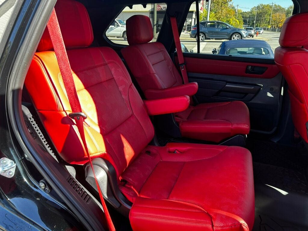 2025 Toyota Sequoia TRD Pro/2ndRowCaptains/PanoramicSunroof/Heated&CooledSeats - 22937112 - 18