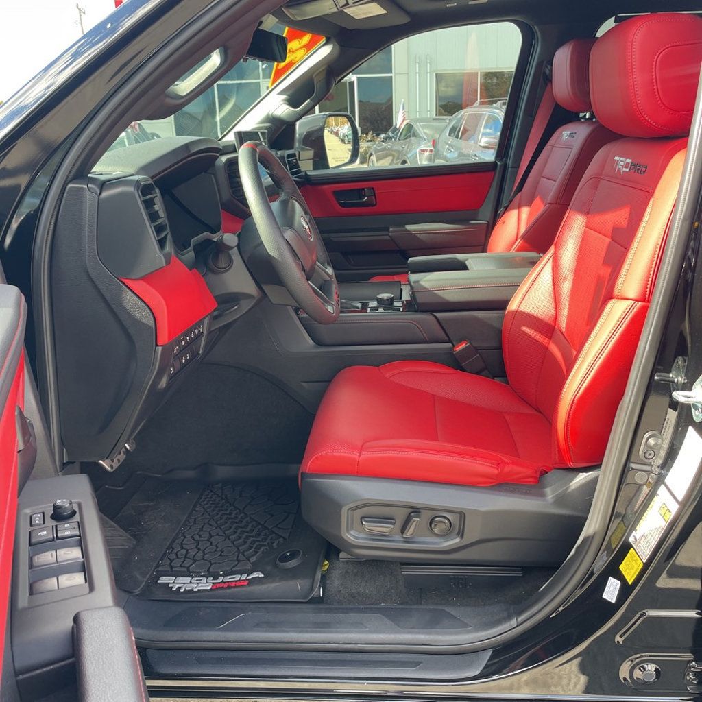 2025 Toyota Sequoia TRD Pro/2ndRowCaptains/PanoramicSunroof/Heated&CooledSeats - 22937112 - 7