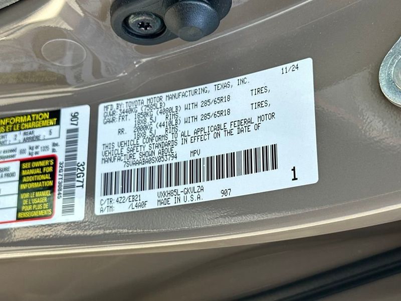 2025 Toyota Sequoia TRD Pro photo 21