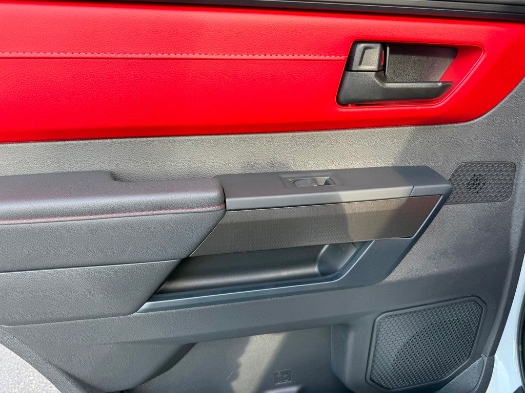 2025 Toyota Sequoia TRD Pro 4WD - 22993125 - 28