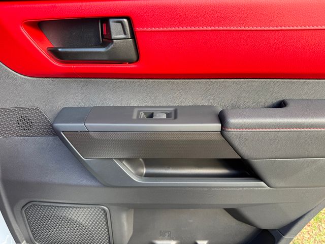 2025 Toyota Sequoia TRD Pro 4WD - 22993125 - 40