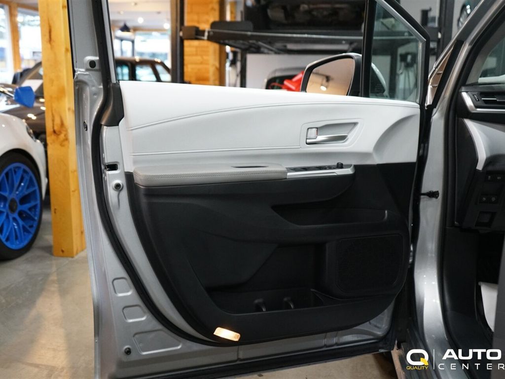 2025 Toyota Sienna  - 22956976 - 9