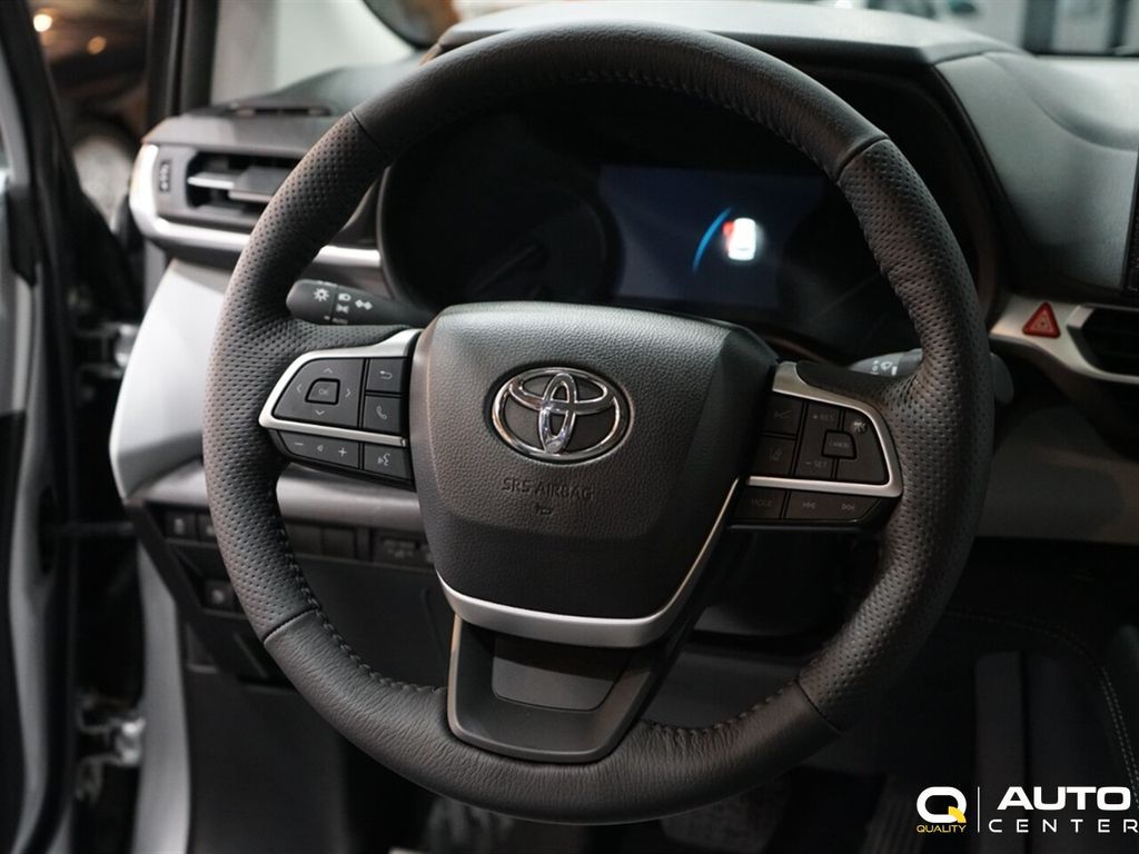 2025 Toyota Sienna  - 22956976 - 14
