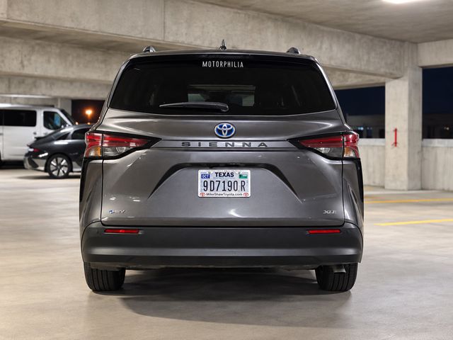 2025 Toyota Sienna 2025 Toyota Sienna XLE FWD Hybrid - 23085339 - 13