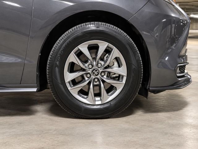 2025 Toyota Sienna 2025 Toyota Sienna XLE FWD Hybrid - 23085339 - 18
