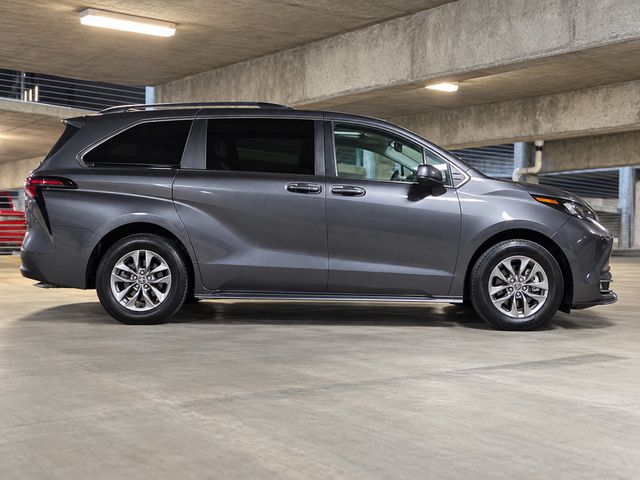 2025 Toyota Sienna 2025 Toyota Sienna XLE FWD Hybrid - 23085339 - 20