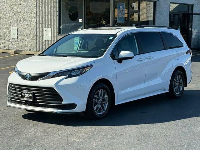 2025 Toyota Sienna LE AWD 8-Passenger - 23095617 - 10