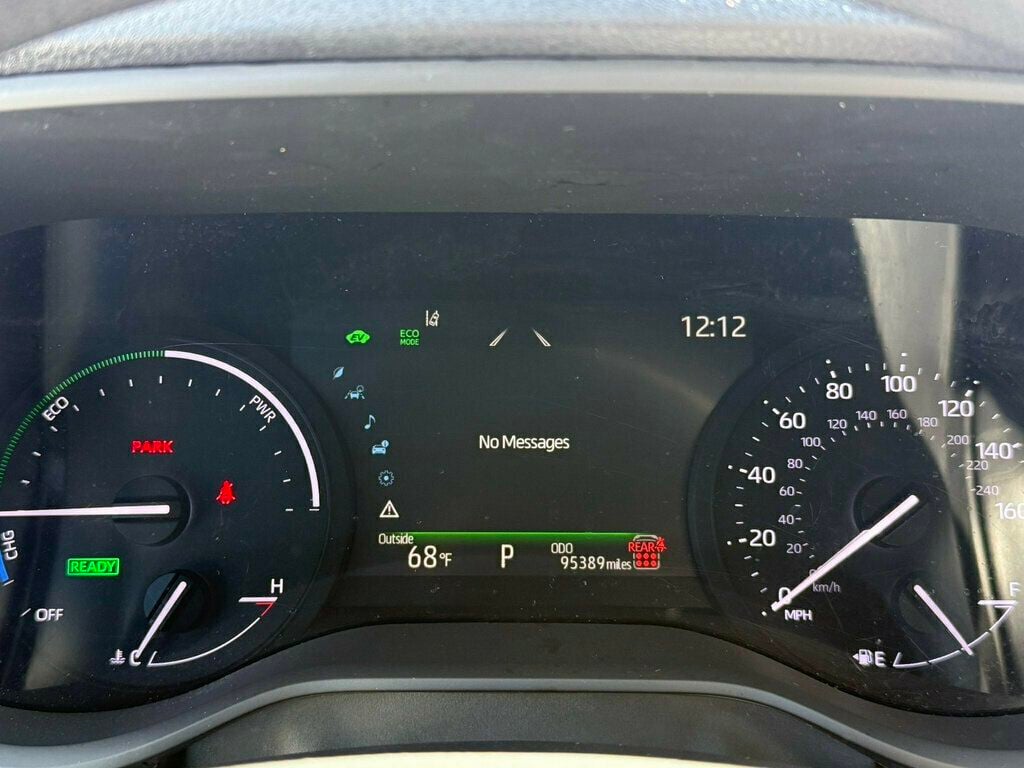 2025 Toyota Sienna LE AWD 8-Passenger - 23095617 - 26