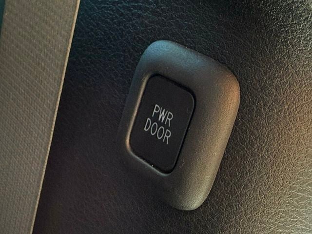 2025 Toyota Sienna LE AWD 8-Passenger - 23095617 - 31