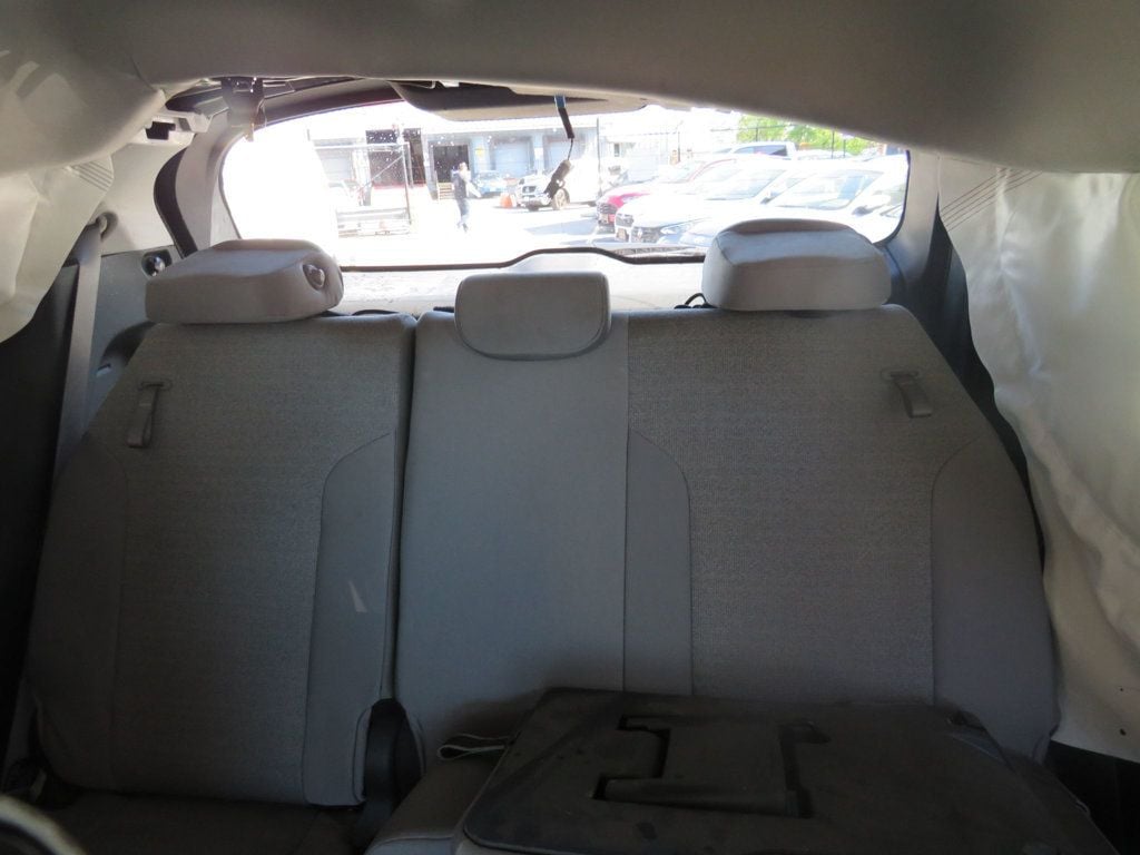 Toyota Sienna photo 10