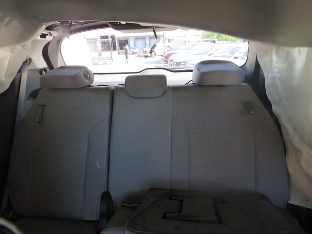 2025 Toyota Sienna LE AWD 8-Passenger(clear title) - 23022475 - 9