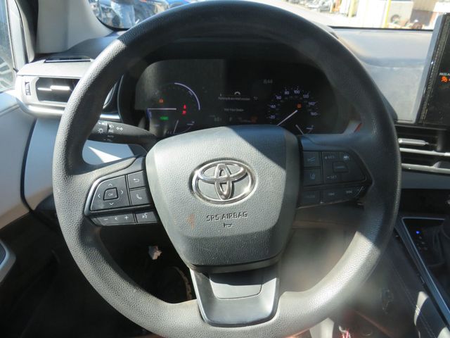 2025 Toyota Sienna LE AWD 8-Passenger(clear title) - 23022475 - 11
