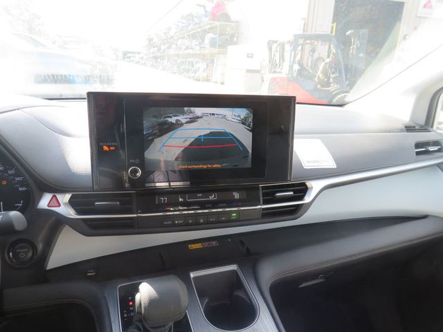 2025 Toyota Sienna LE AWD 8-Passenger(clear title) - 23100871 - 14