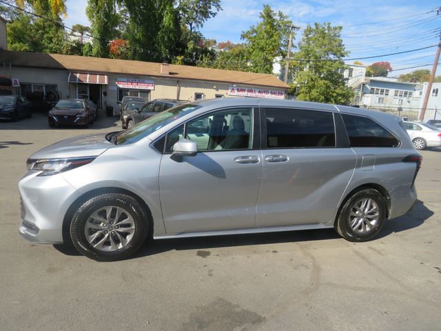 2025 Toyota Sienna LE AWD 8-Passenger(clear title) - 23100871 - 7