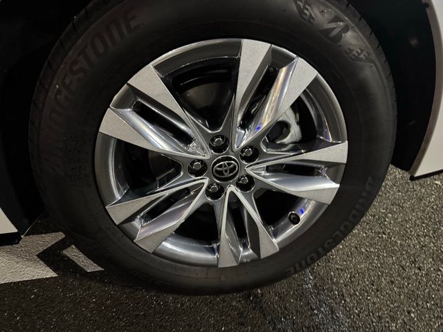 2025 Toyota Sienna Limited AWD 7-Passenger - 22944493 - 15