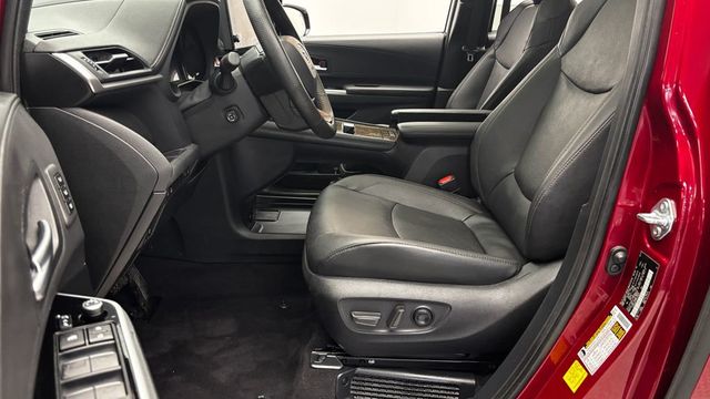 2025 Toyota Sienna Limited AWD 7-Passenger - 23027458 - 12