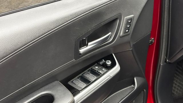 2025 Toyota Sienna Limited AWD 7-Passenger - 23027458 - 14