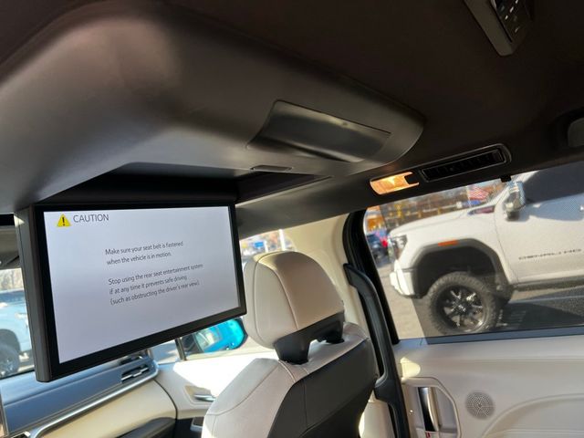 2025 Toyota Sienna Platinum AWD 7-Passenger - 22945799 - 18