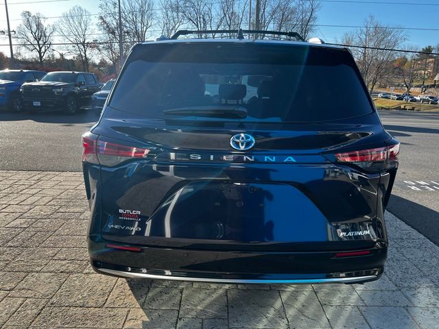 2025 Toyota Sienna Platinum AWD 7-Passenger - 22945799 - 5