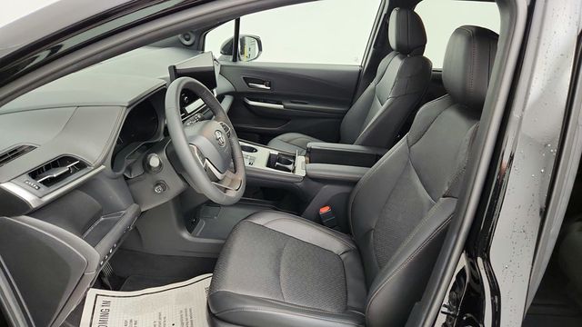 2025 Toyota Sienna Platinum AWD, 7-Seater - 22951240 - 18