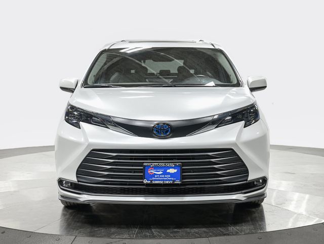 2025 Toyota Sienna XLE - 23083300 - 9