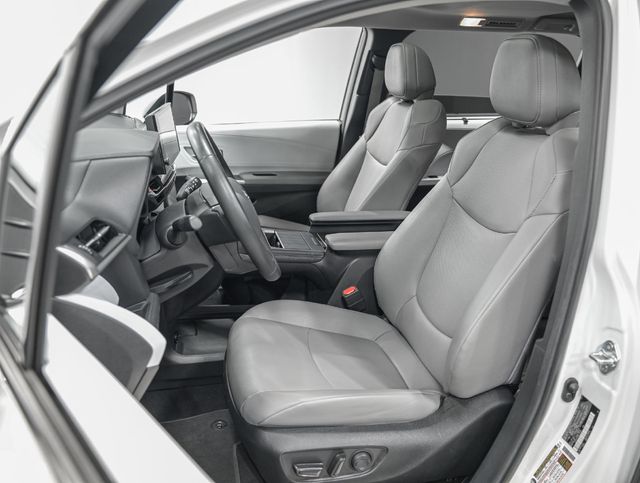 2025 Toyota Sienna XLE - 23083300 - 15