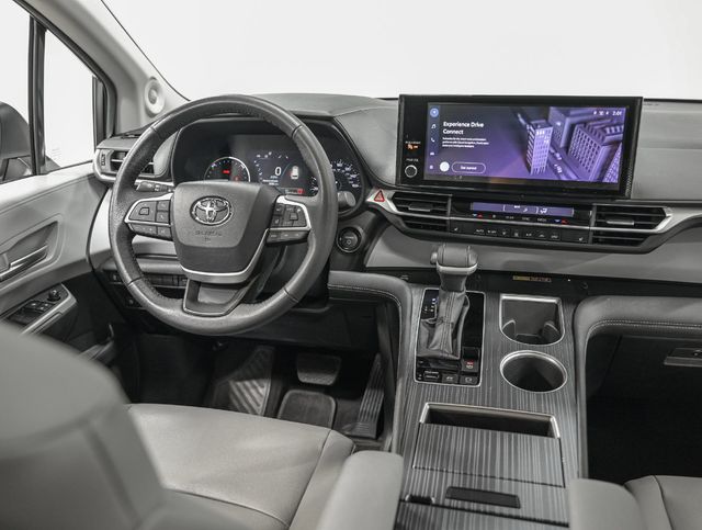 2025 Toyota Sienna XLE - 23083300 - 27