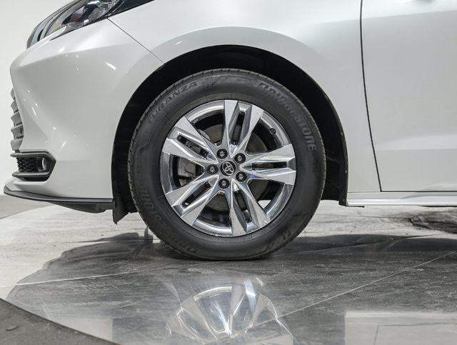 2025 Toyota Sienna XLE - 23083300 - 2