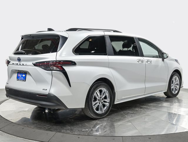 2025 Toyota Sienna XLE - 23083300 - 6